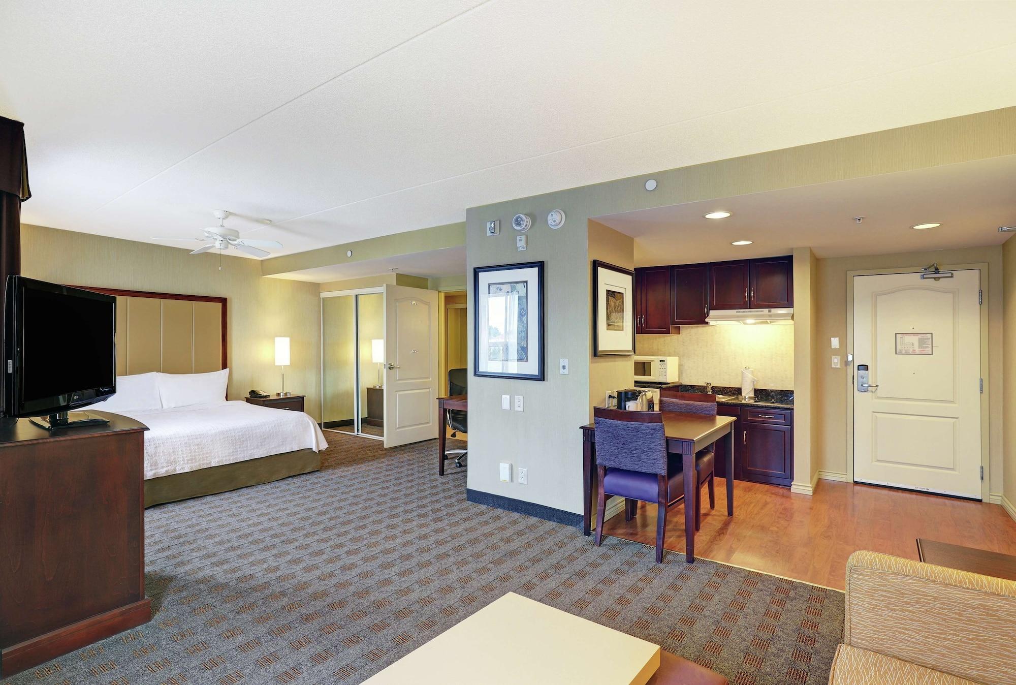 Homewood Suites By Hilton Cambridge-Waterloo, Ontario Εξωτερικό φωτογραφία